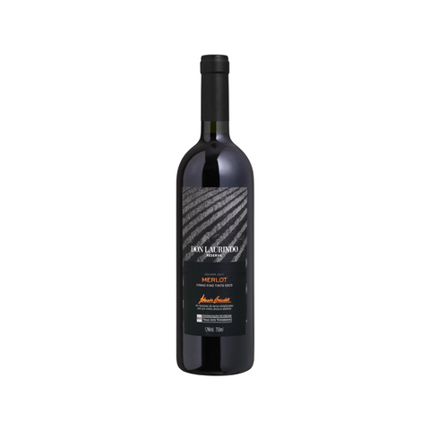 Garrafa do vinho tinto Don Laurindo Reserva Merlot D.O., com coloração rubi e aromas de frutas vermelhas, ideal para refeições leves.